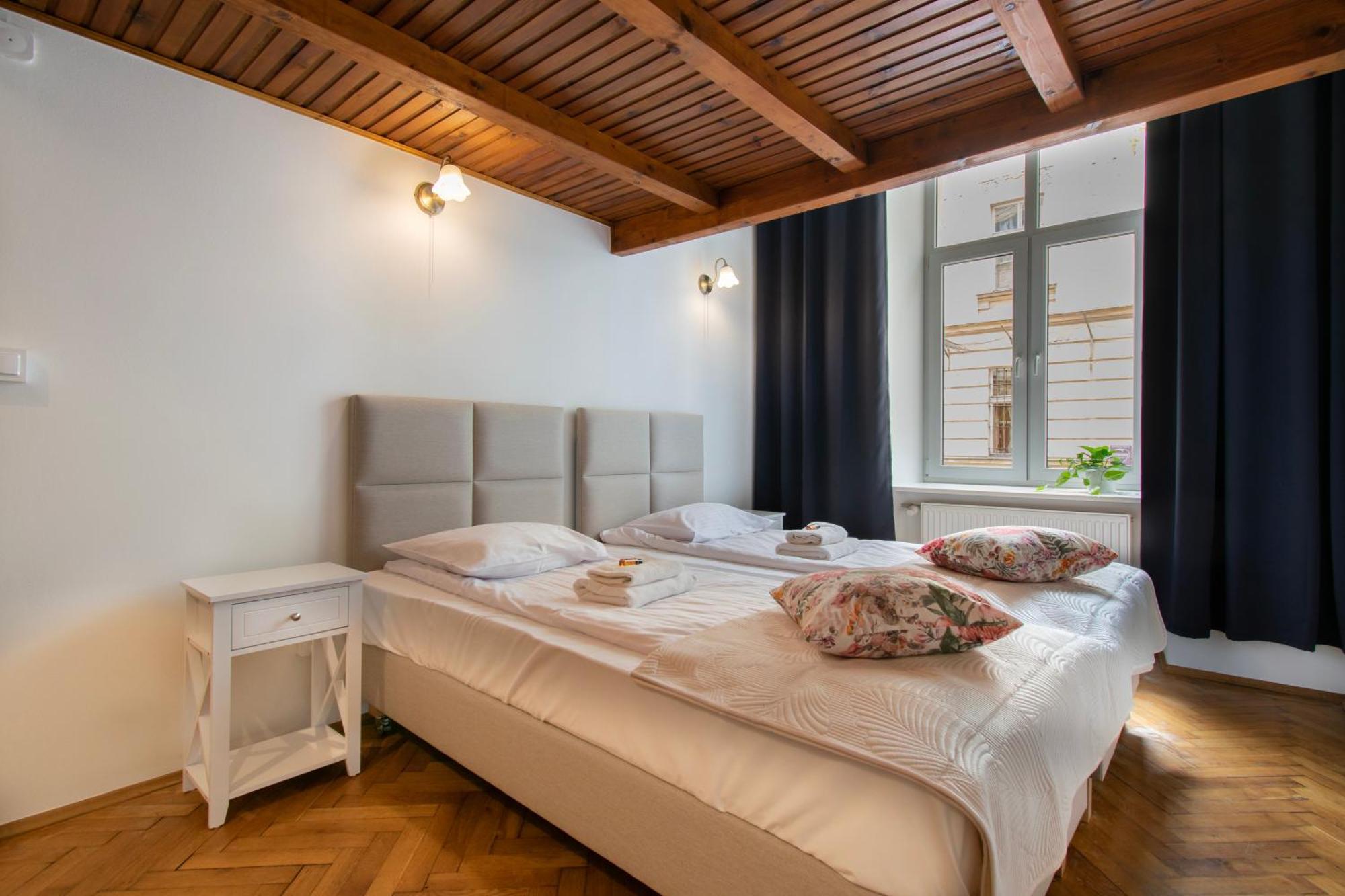 Ground Floor Family Apartment Krakow Exterior photo
